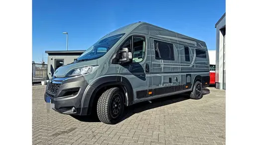 Globecar Summit 640